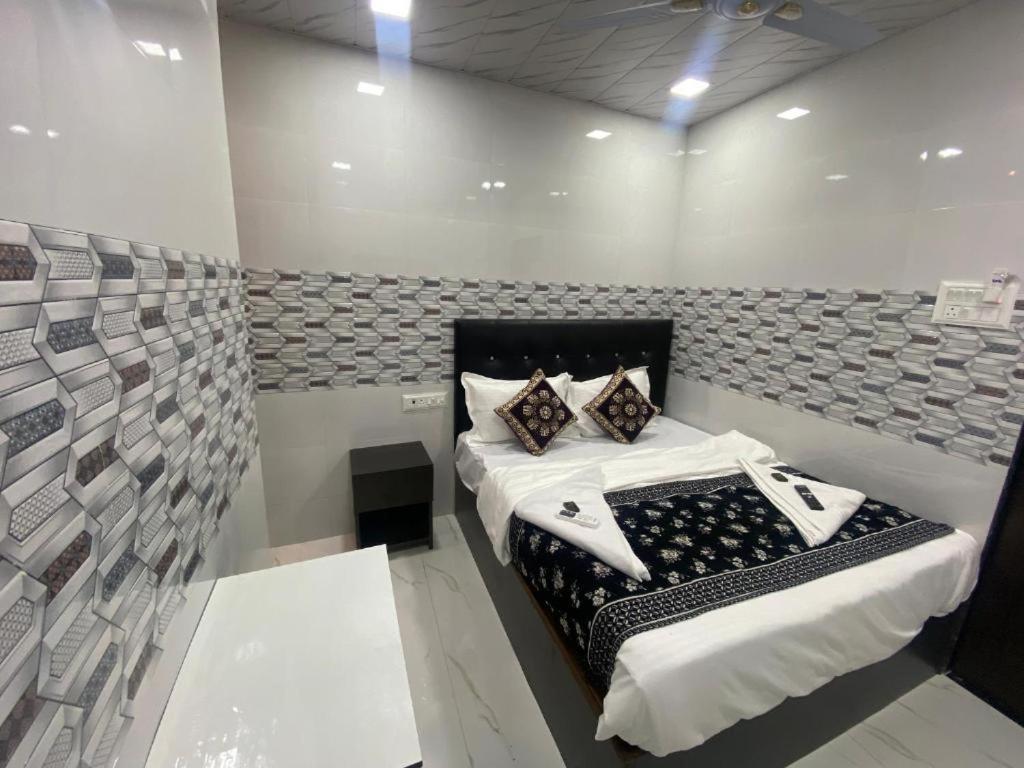 Hotel O Sai Residency Mumbai Exterior foto